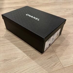 Chanel shoes box